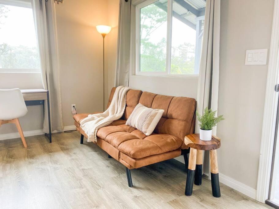 Appartamento Hibiscus Hale, Full Kitchen, King Bed, Parking Keaau Esterno foto